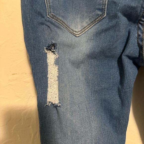 Women's Fashion Nova Jeans Skinny Ripped Wash Medium Denim Size 3/4 - Picture 5 of 9